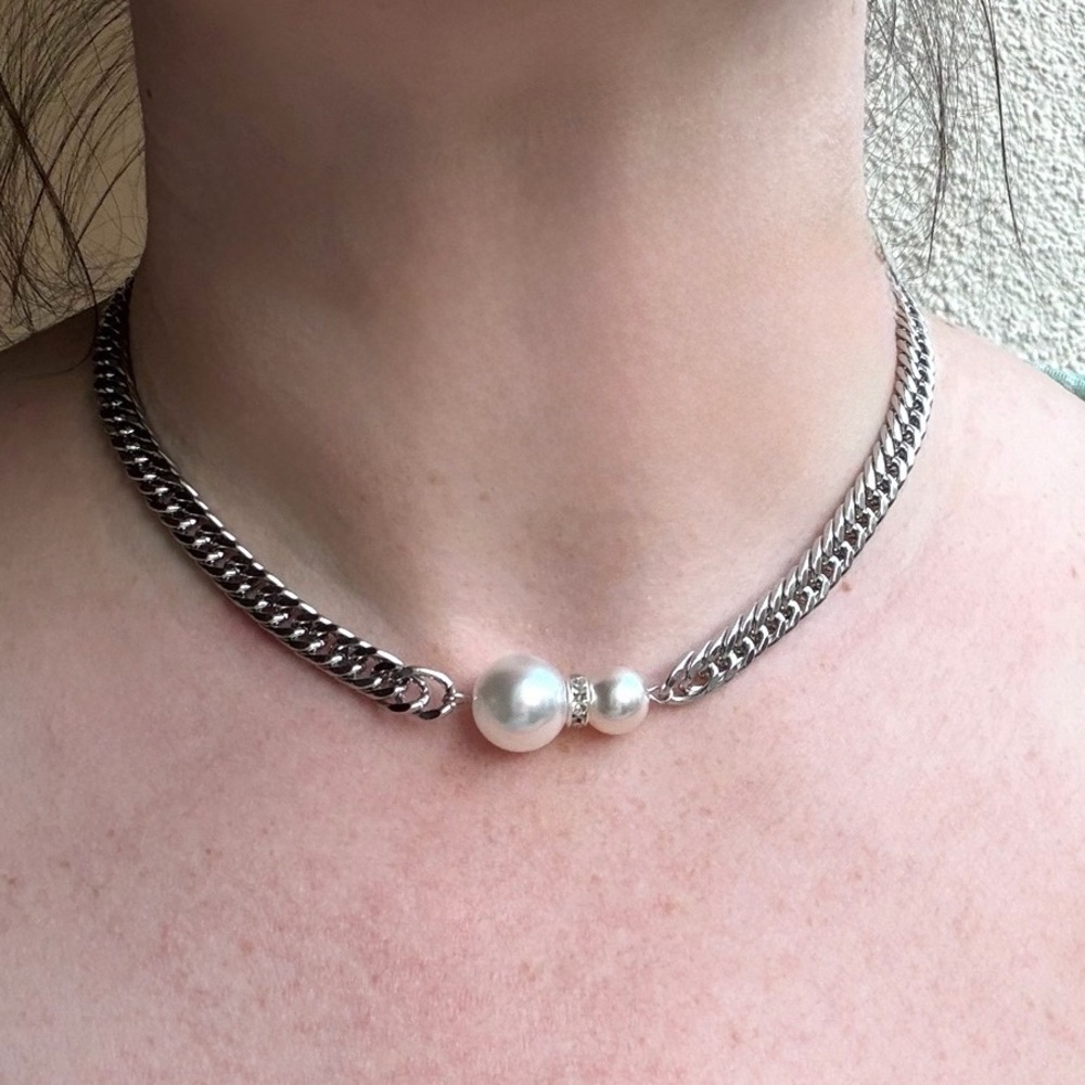 Double Pearl Silver Chain Necklace - Picture 2 of 3